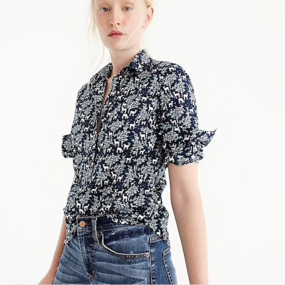 J.Crew “popover” shirt in deer print. - Picture 4 of 4